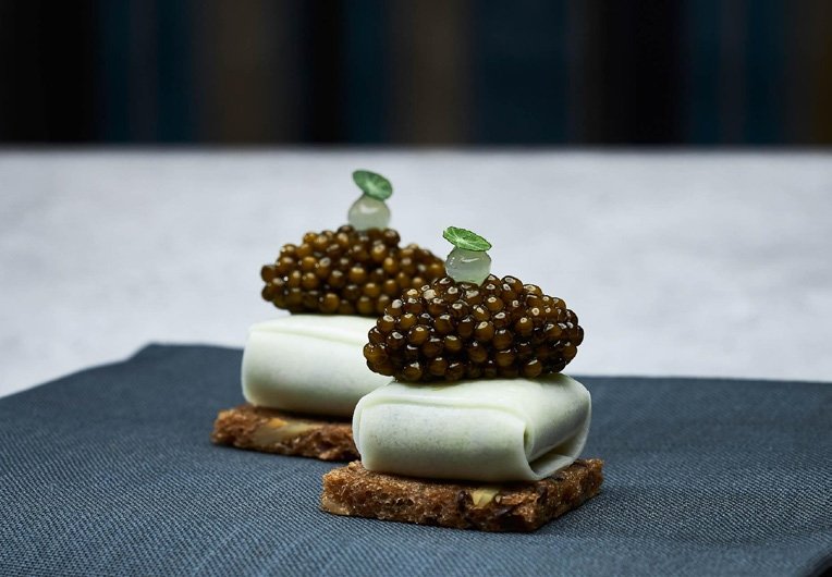 piatto caviar prestigioso