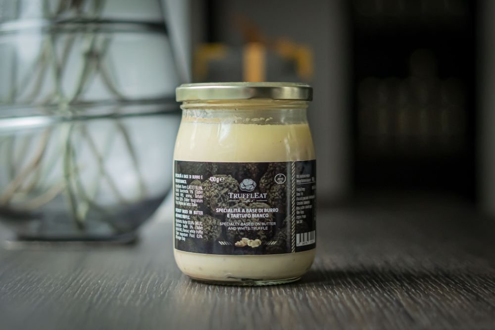 specialità a base di burro e tartufo bianco