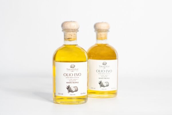 8695 Olivenöl extra vergine mit weißen Trüffeln truffleat 250ml 2